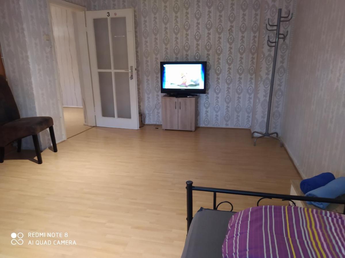 Misha,S Hostel ดุยส์บูร์ก ภายนอก รูปภาพ